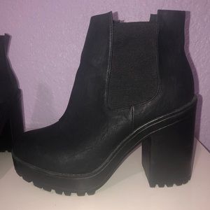 SOLD - Black Chelsea Boot Heels